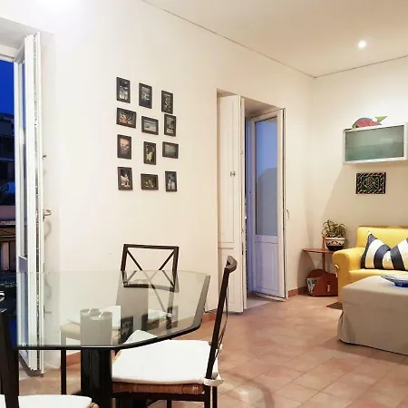 Travel The World Apartman Tropea