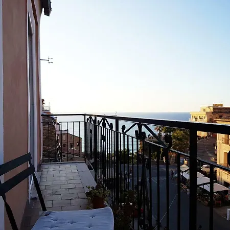 Travel The World * Tropea